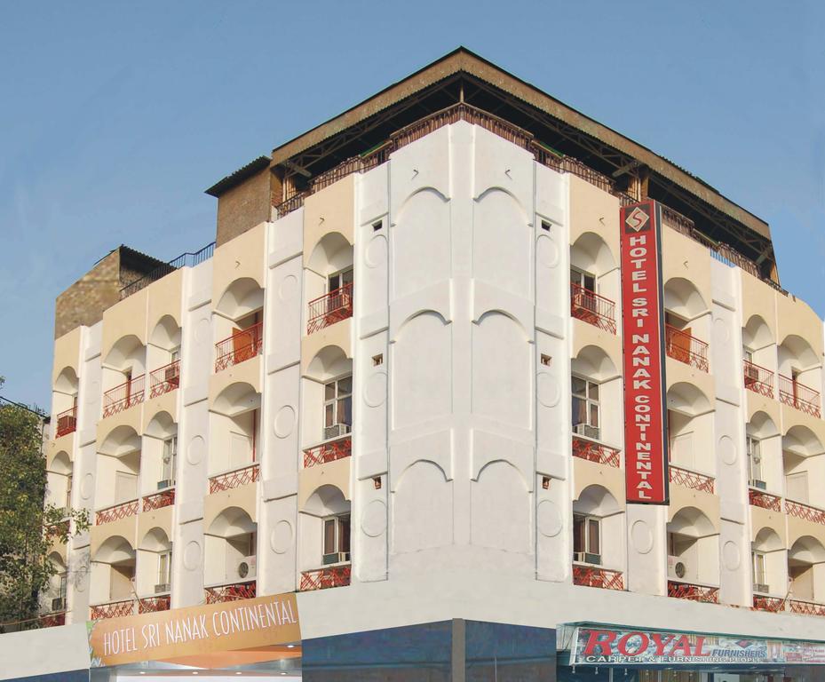 Hotel Sri Nanak Continental Delhi  Bagian luar foto